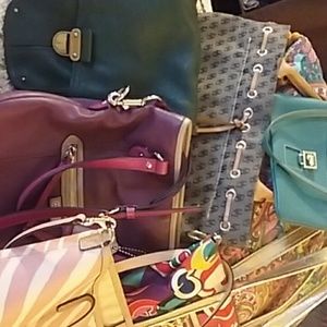 Meet your Posher, Miriam